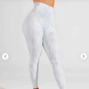 Buffbunny snow camo limitless leggings